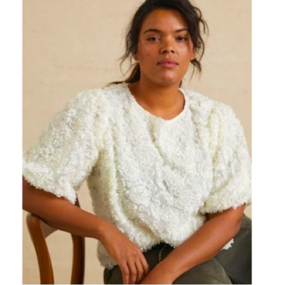 Maeve Presley Appliqué Top 
EUC
Sz L